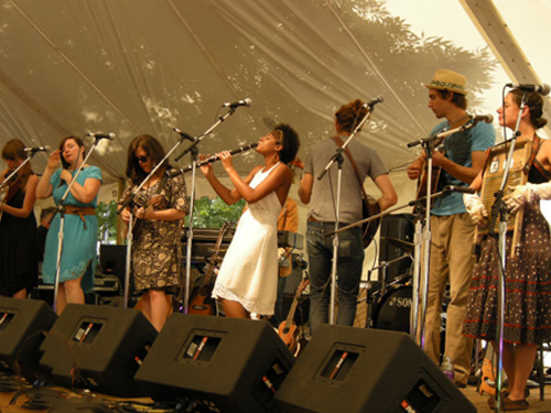 Folk Roots Radio